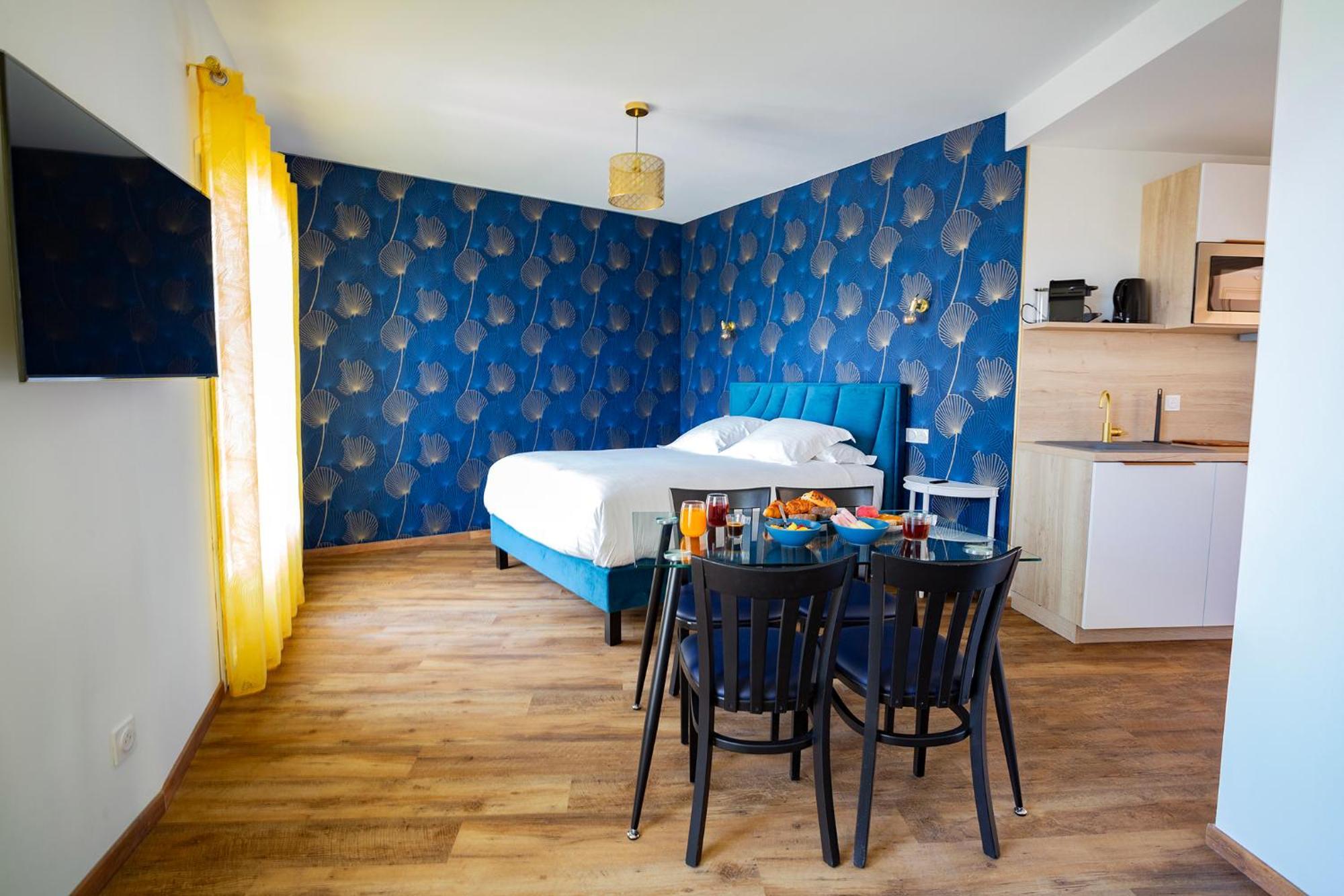 Domaine De La Mautanne Aparthotel Sainte-Tulle Exteriör bild
